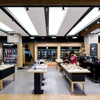 Stores - emeryville store s